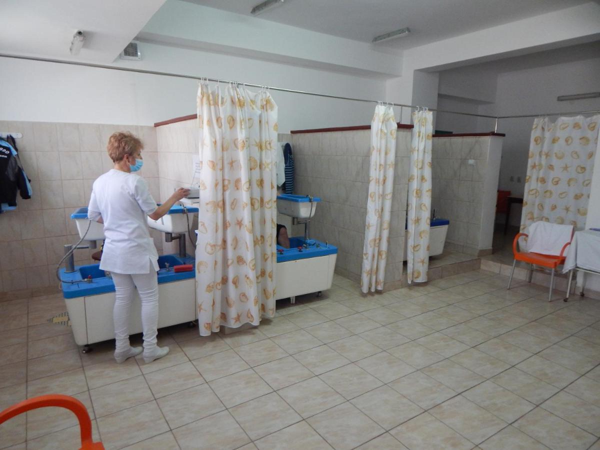 Hotel Traian Caciulata Călimăneşti Zewnętrze zdjęcie