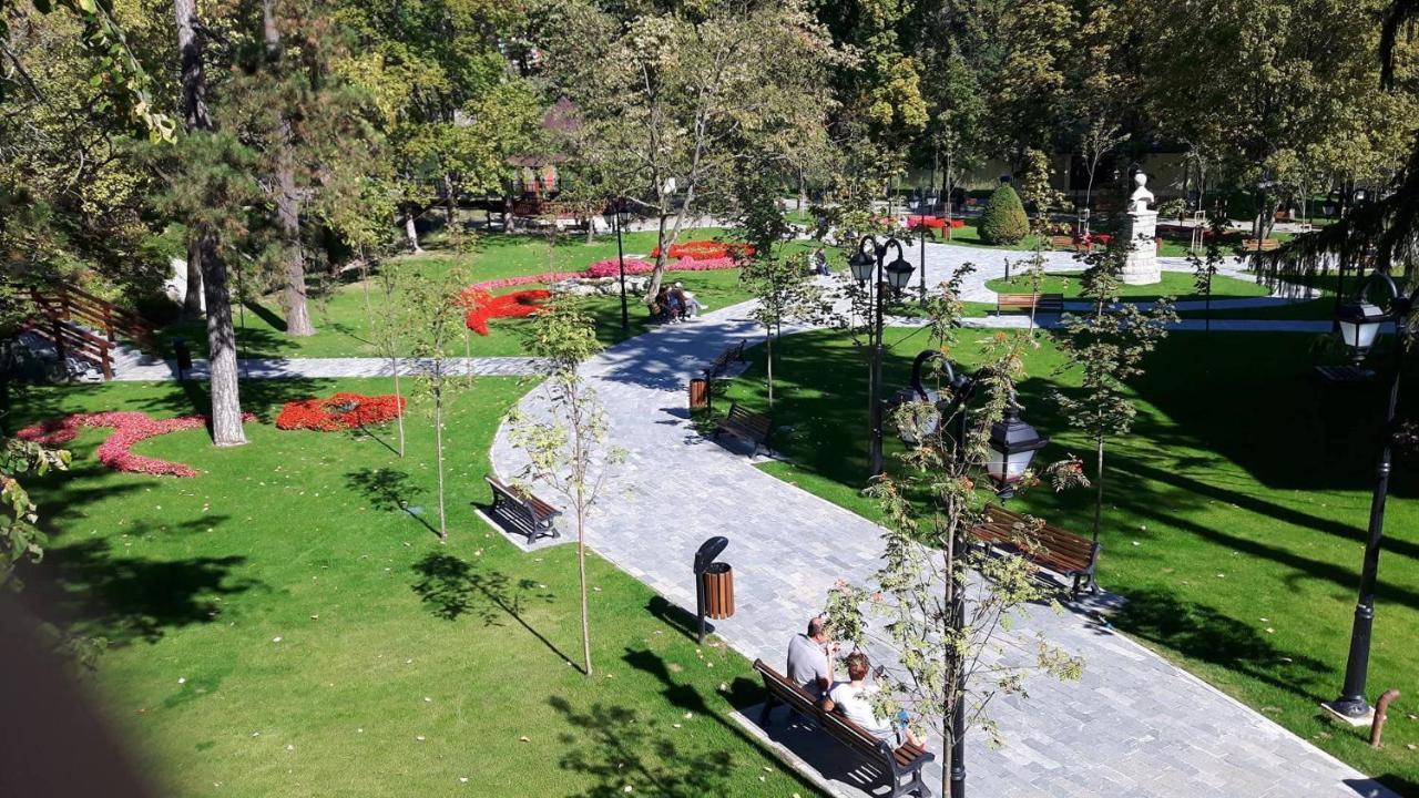 Hotel Traian Caciulata Călimăneşti Zewnętrze zdjęcie